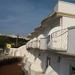 Hotel Corona Beach Peschici * ペスキチ