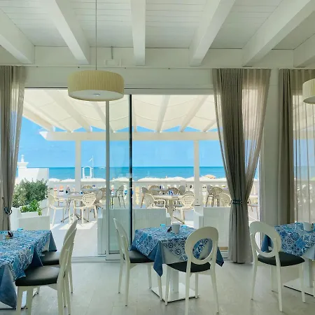 Hotel Corona Beach Peschici Hotel *