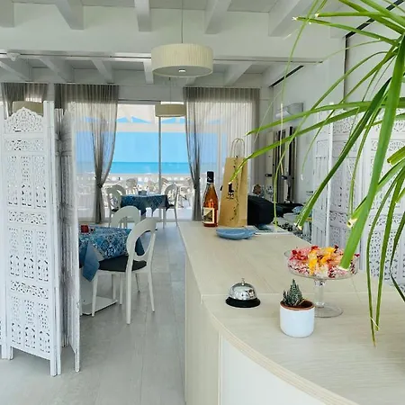 Hotel Corona Beach Peschici Hotel *