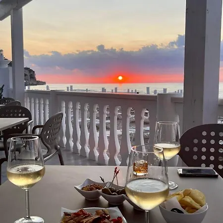 Hotel Corona Beach Peschici Hotell