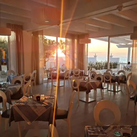 Hotell Hotel Corona Beach Peschici *