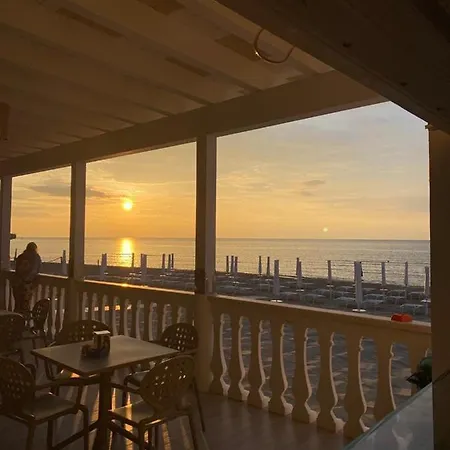 Hotel Corona Beach Peschici * Peschici