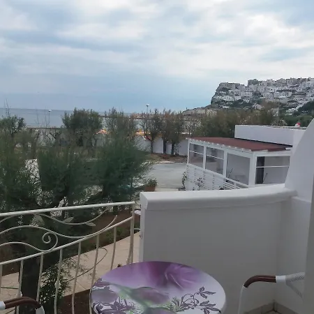 Hotel Corona Beach Peschici Hotell *